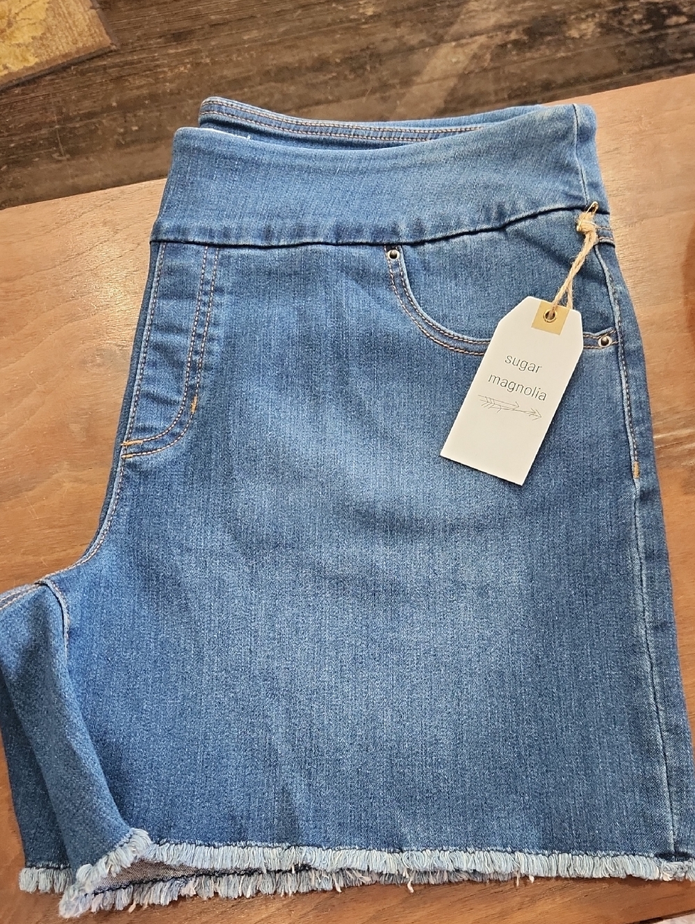 Comfort Jean Shorts